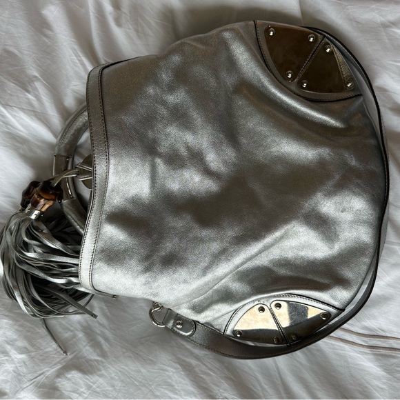 Gucci Leather Medium Indy Hobo - Picture 4 of 8